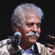فرج علیپور
