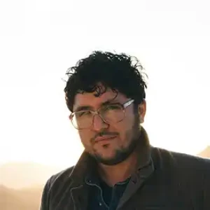 آدام تایلر / Adam Taylor