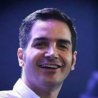 محسن یگانه