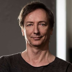 Volker Bertelmann/ولکر برتلمن