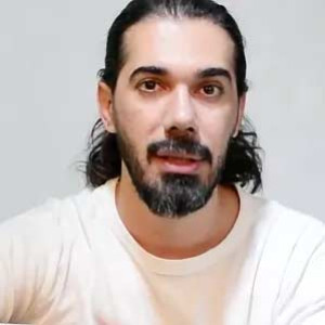میلاد نودست